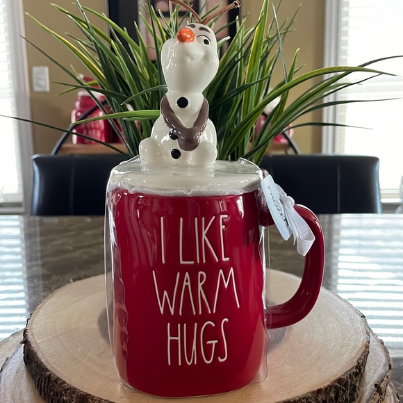 Rae Dunn Other - Rae Dunn/Olaf I Like Warm Hugs mug